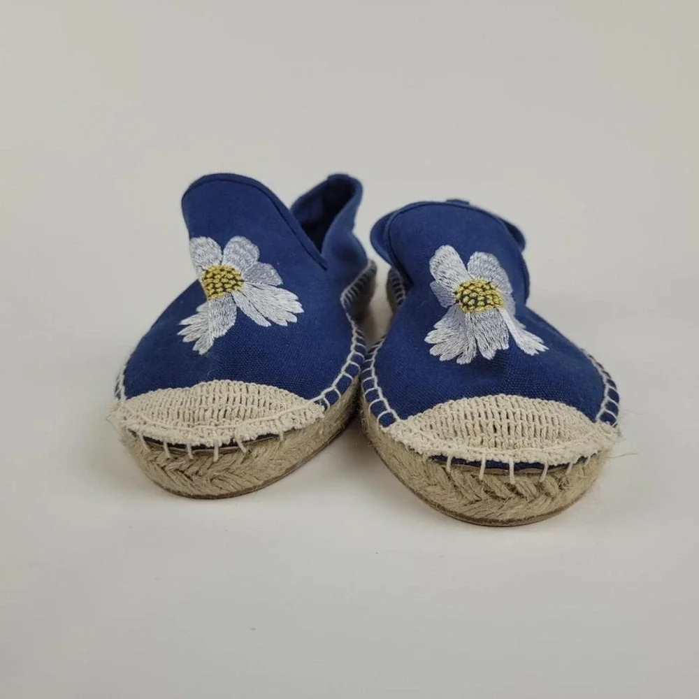 Coldwater Creek Walk With Me Navy Blue Daisy Embroidered Espadrille Flats 7.5M